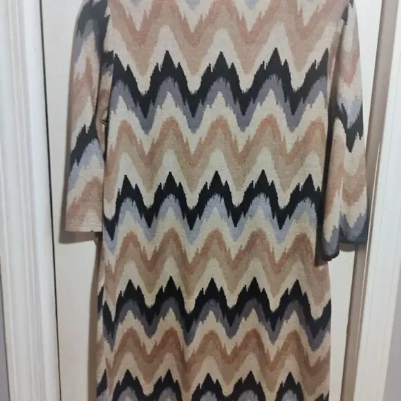 Tacera Black and Tan Sheath Dress 3/4 Sleeve Crew Neck - Picture 11 of 13